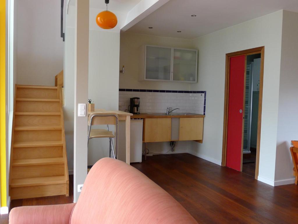 Schaerbeek B&B La Chambre De Plume المظهر الخارجي الصورة