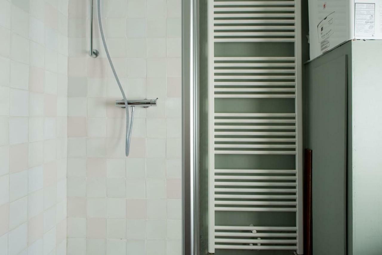 Schaerbeek B&B La Chambre De Plume المظهر الخارجي الصورة
