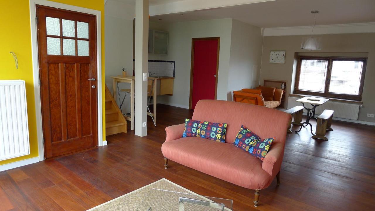 Schaerbeek B&B La Chambre De Plume المظهر الخارجي الصورة